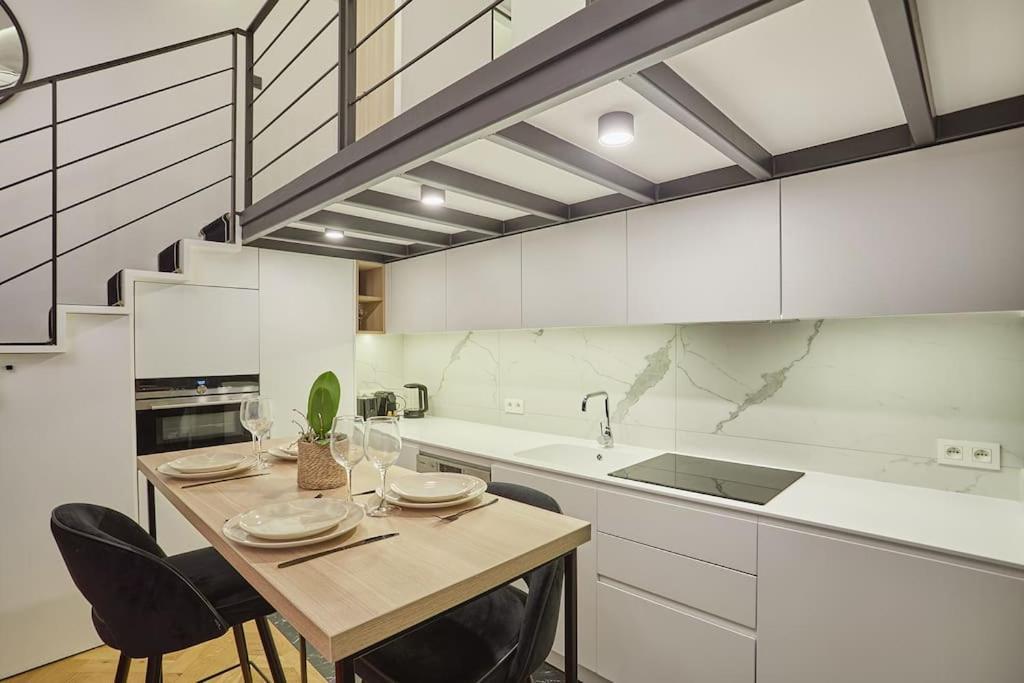 Duplex Center Of Paris By Studioprestige Экстерьер фото