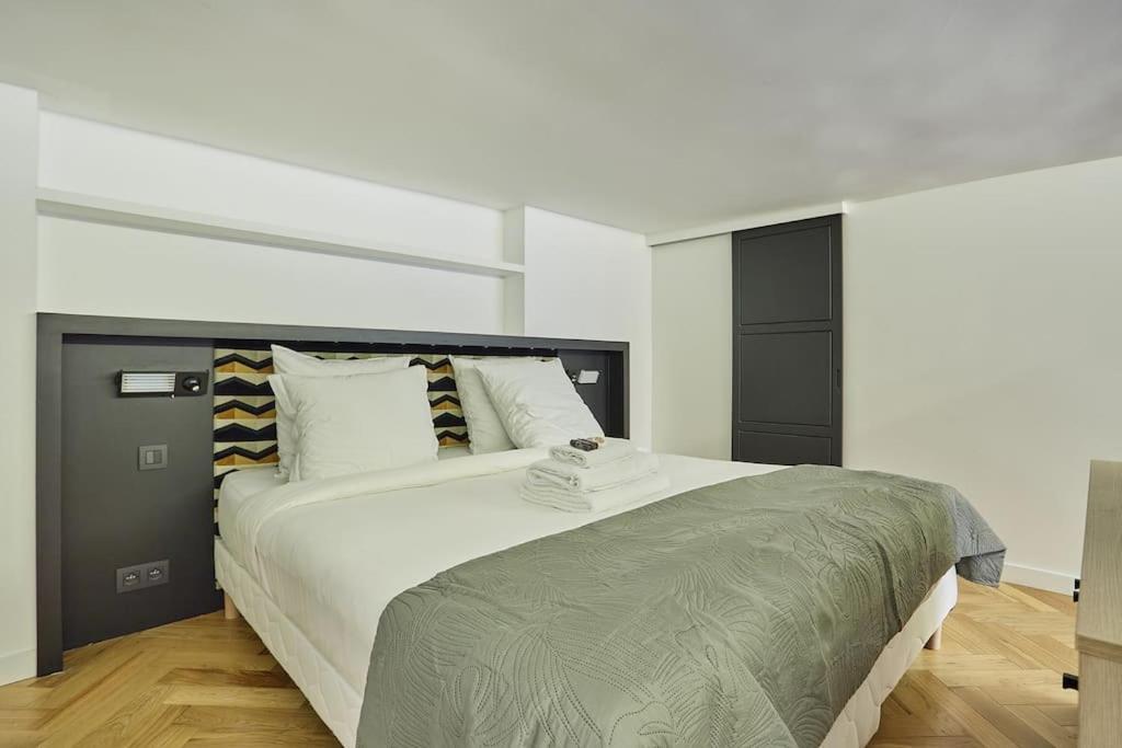 Duplex Center Of Paris By Studioprestige Экстерьер фото