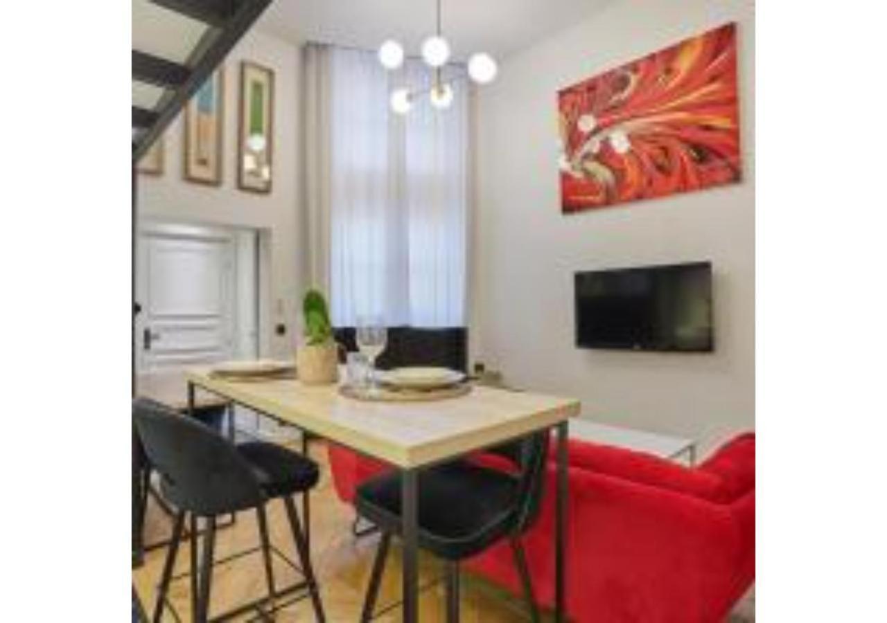 Duplex Center Of Paris By Studioprestige Экстерьер фото